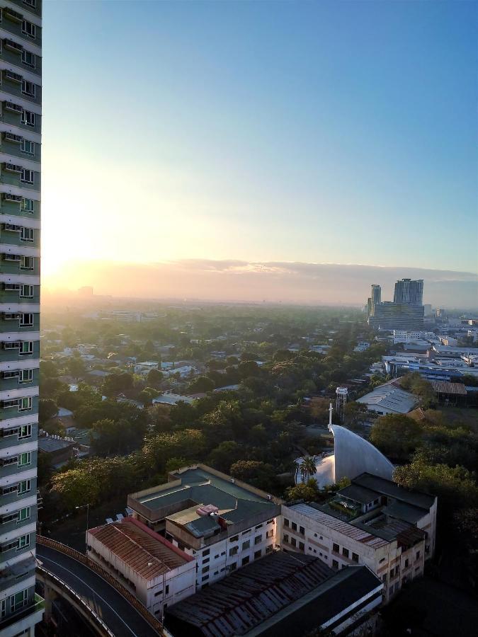 الشقق الفندقية مانيلافي  The Beacon Makati المظهر الخارجي الصورة